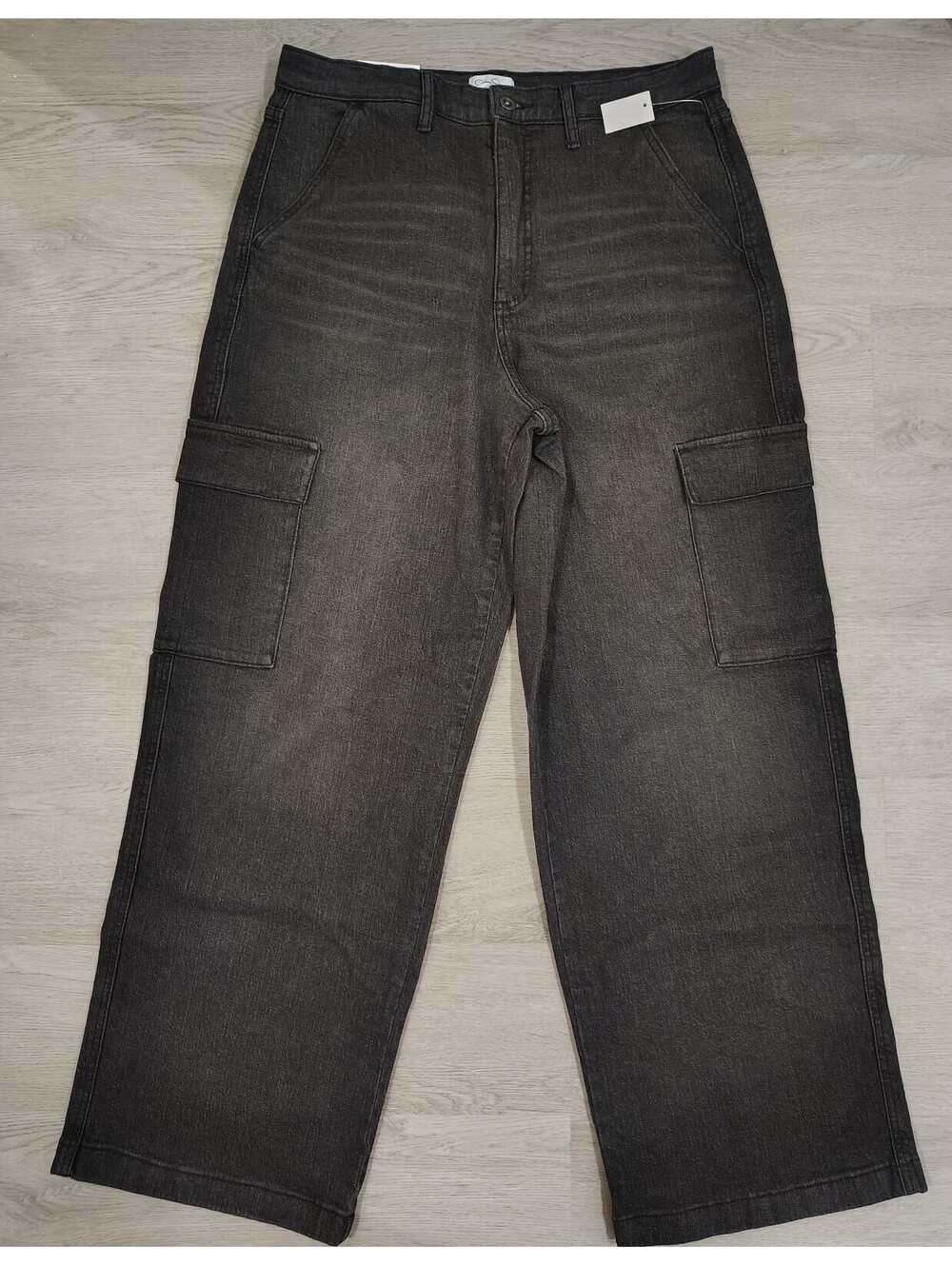 Jessica Simpson cargo jeans new with tags! Size 32